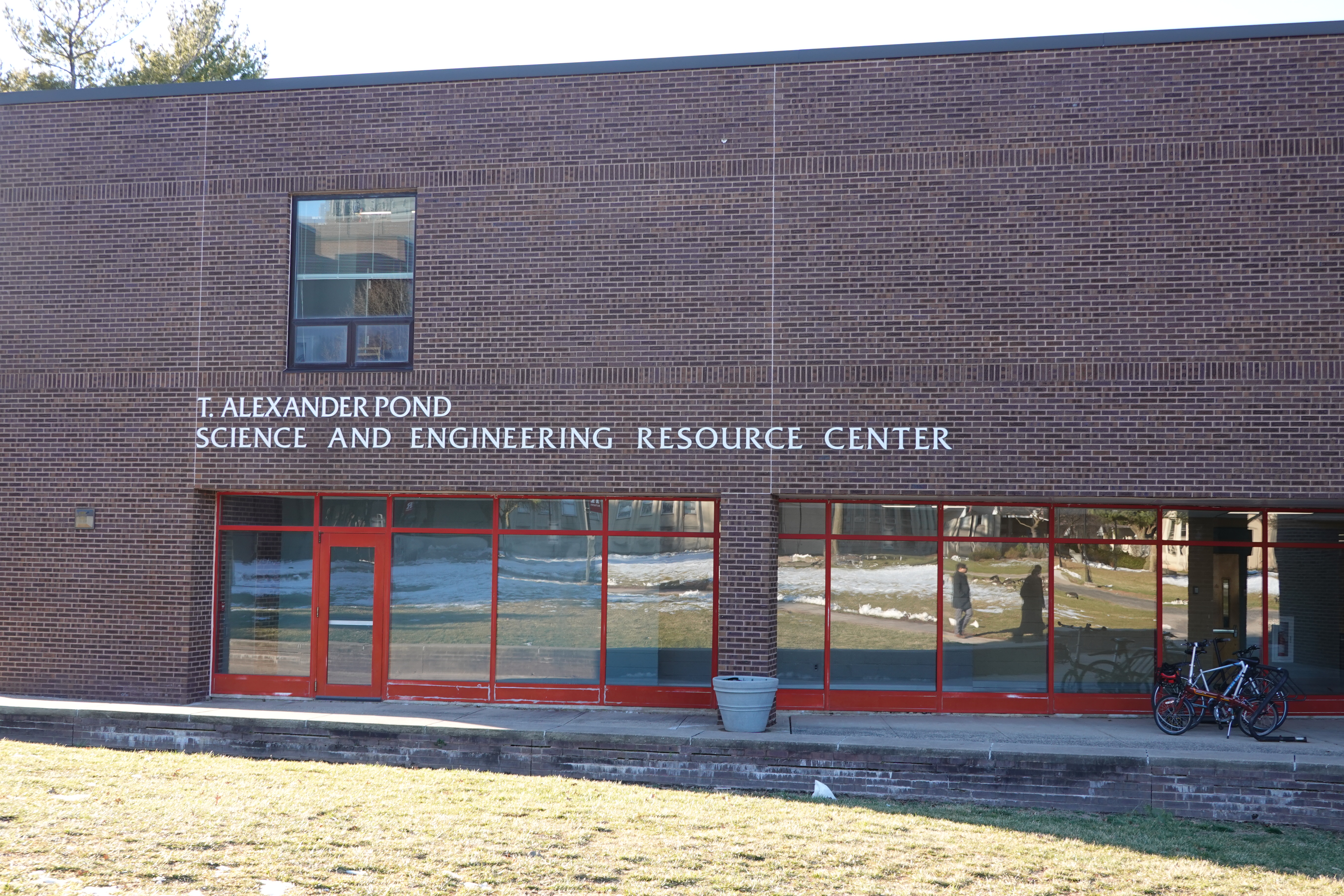outside of a brick building with words Science and Engineering Resource Center